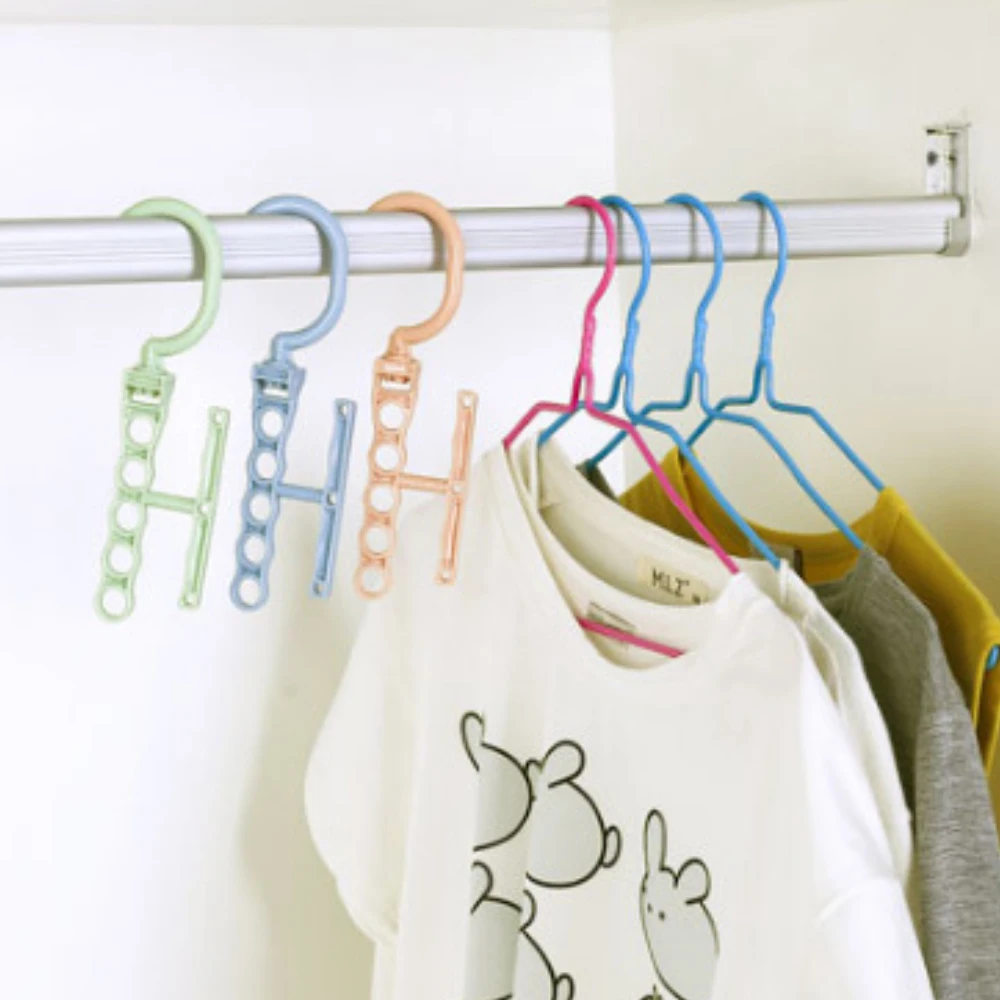 

Portable Space Saving Multi Function Closet Organizer Hanger Clothing Storage Five Hooks Portable hanger Durable Convenience New
