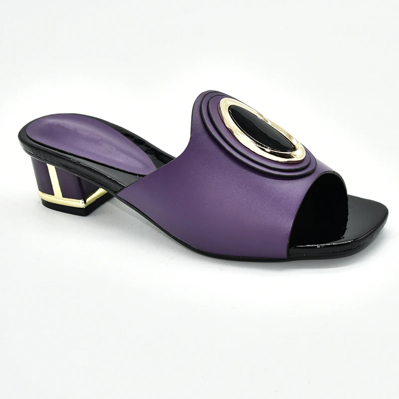 Новейший дизайн обувь размера плюс женские босоножки на каблуках 2020 летние