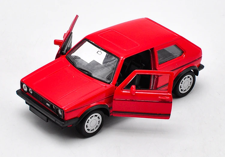 Hot 1:36 Golf-GTI Alloy Car Model,Simulated Die Cast Metal Open Door Pullback Toy Model,Children's Birthday Gift,Free Shippin