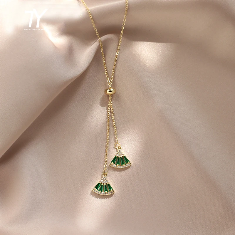 Collier à pendentif évasé en cristal vert pour femmes  classique  mode coréenne  bijoux de fête