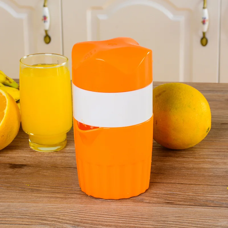 

Portable Manual Citrus Juicer for Orange Lemon Fruit Squeezer 300ML Orange Juice Cup Child Outdoor Potable Juicer Machine