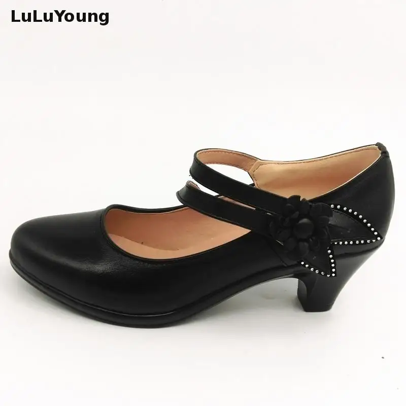 Обувь из натуральной кожи для женщин Стразы органической Удобная черная