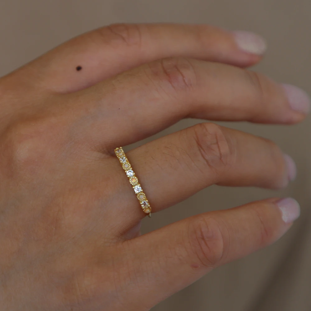 Женское кольцо из серебра 925 пробы с прозрачным опалом|Кольца| |