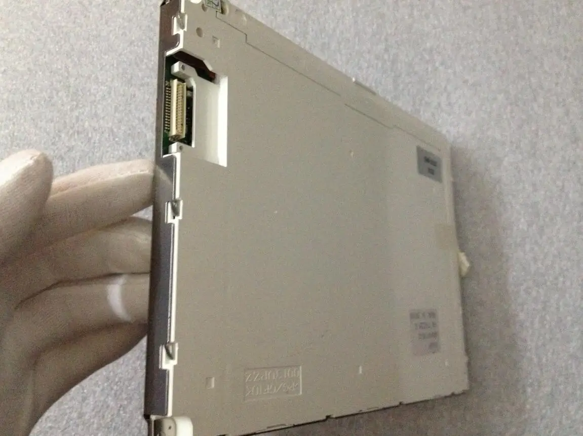 Оригинальный 8 4-дюймовый промышленный ЖК-экран LQ084V1DG41 гарантия один год