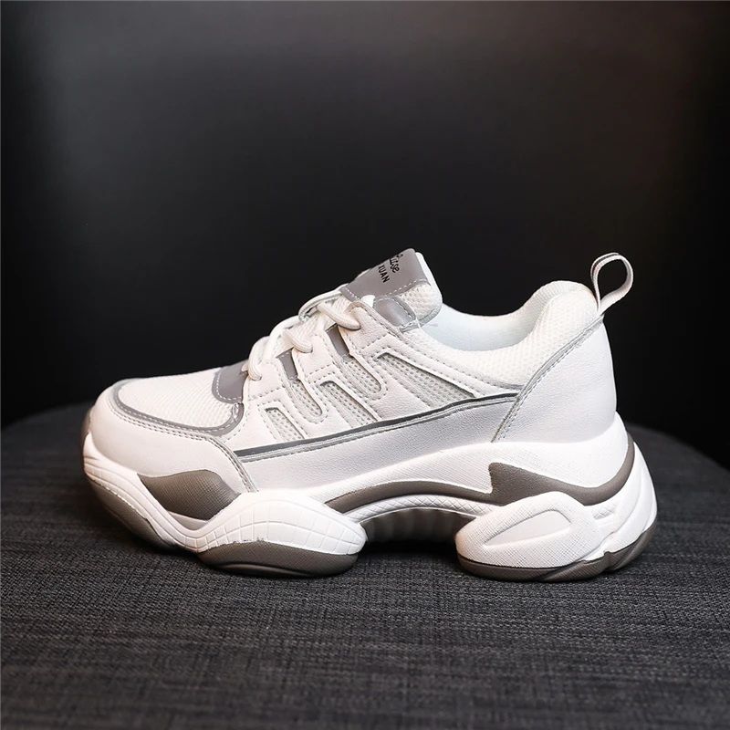 

LZJ Women Walking Shoes Increasing 6CM INS Ulzza Harajuku Sneakers Cushioning Height Platform Breathable Wave Baskets Femme