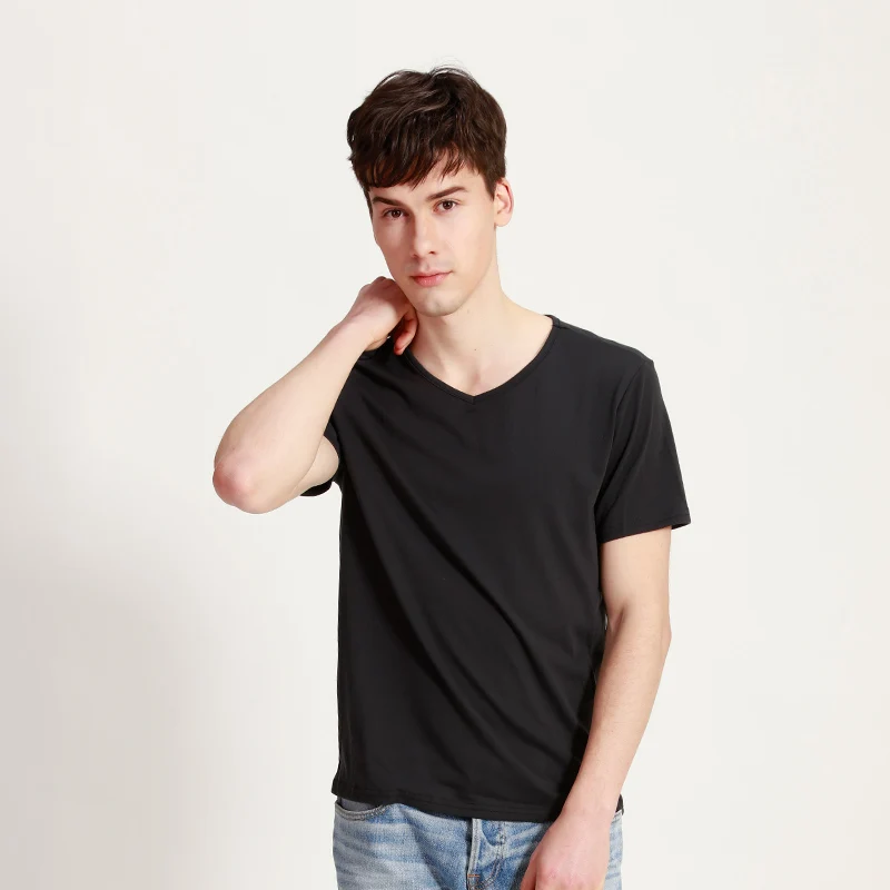 Мужские повседневные футболки ROYALWAY однотонные из дышащего хлопка с v образным