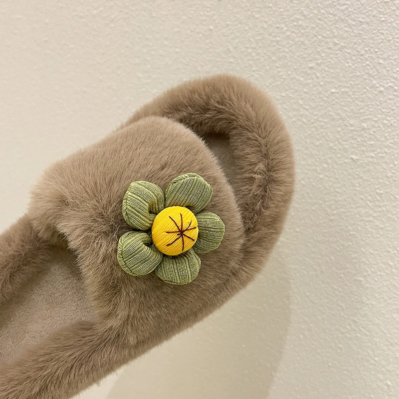 Winter Women Warm Slippers Faux Fur Flat Shoes Home Furry Slippers Lovely Flower Solid Fuzzy Slippers For Female 2021 New