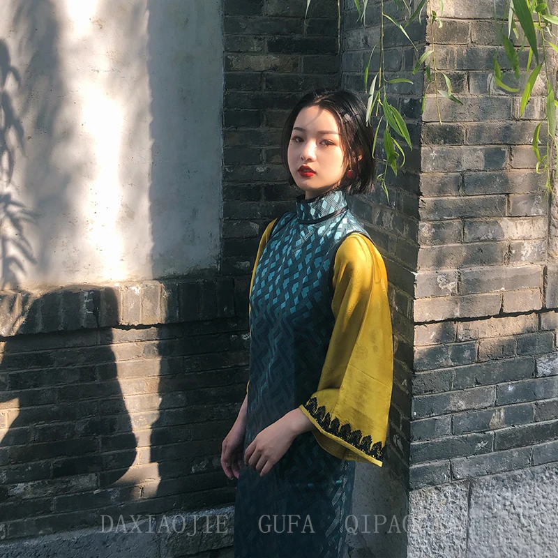 

Big miss wu golden geometric jacquard two-piece ma3 jia3 in long sleeves full manual button cheongsam