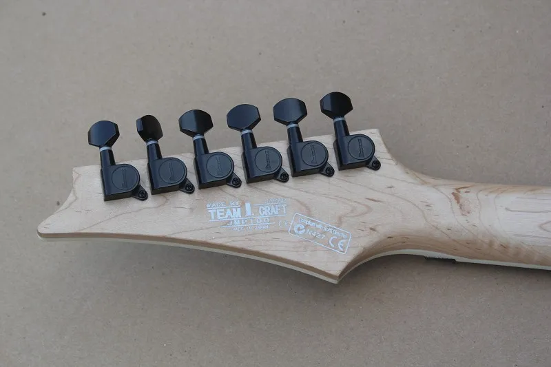 Оптовая продажа гитары из Китая новая модель электрогитары Jem7v в цвете Muitlcolor 130516 |