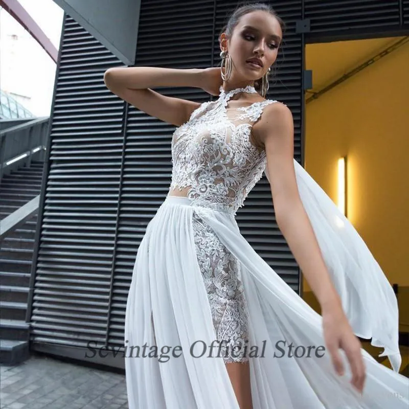 Платье Свадебное шифоновое короткое с кружевной аппликацией и разрезом на