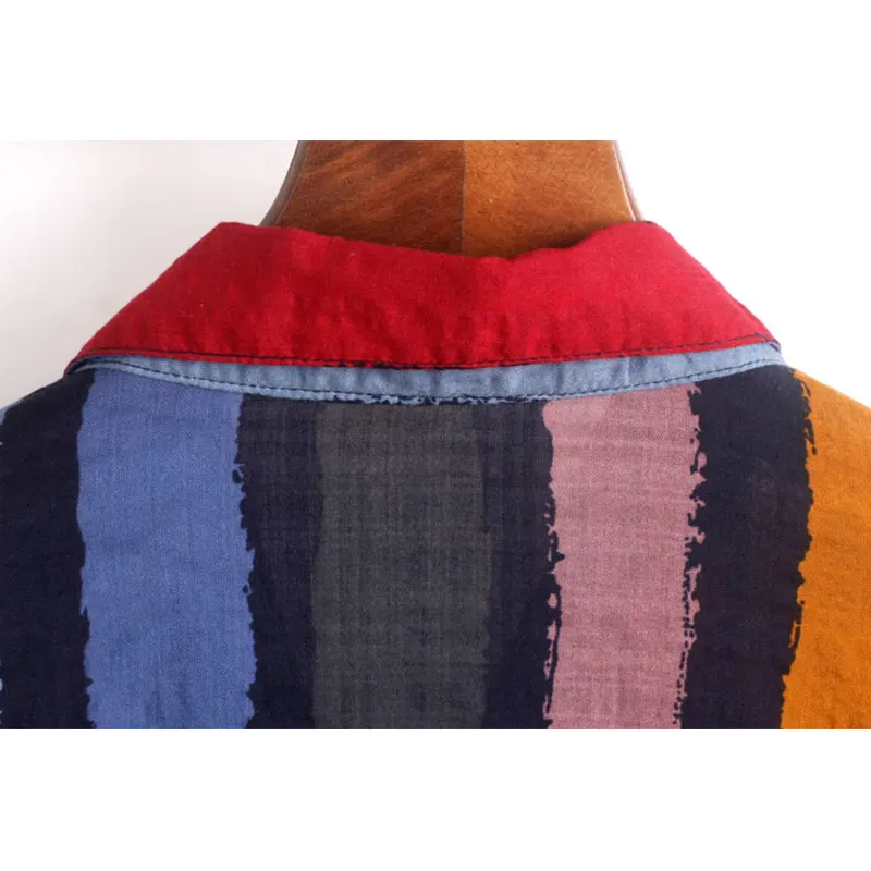 Рубашка мужская в полоску с отложным воротником и коротким рукавом на пуговицах |