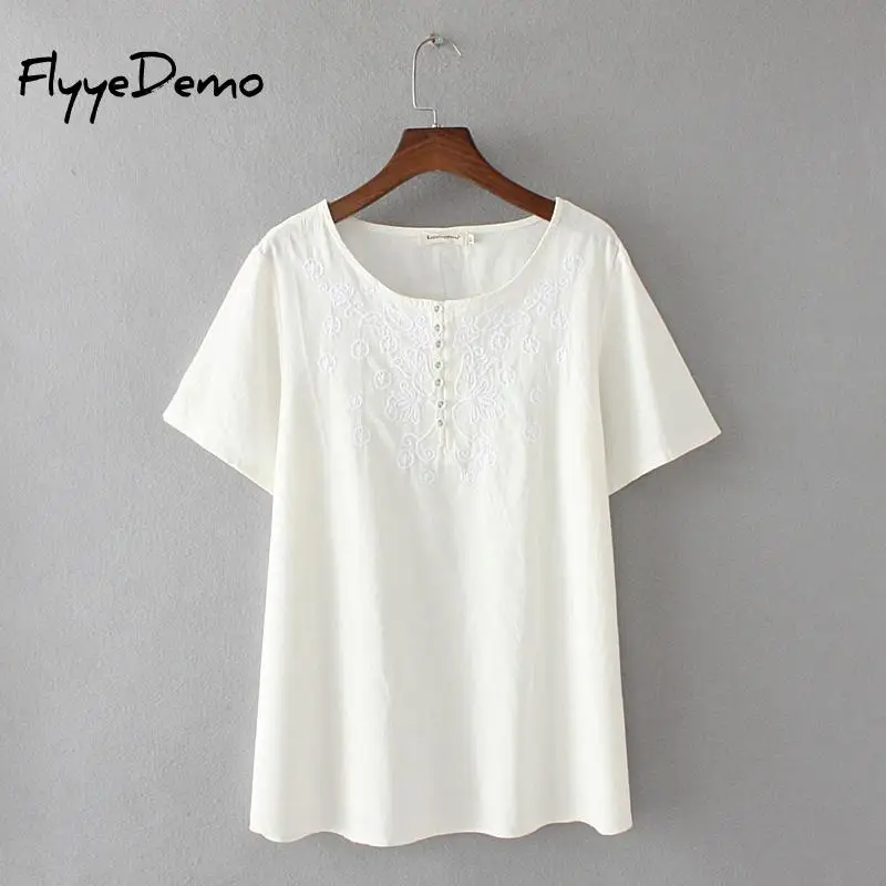 Футболка женская с коротким рукавом и объемной цветочной вышивкой | Женская