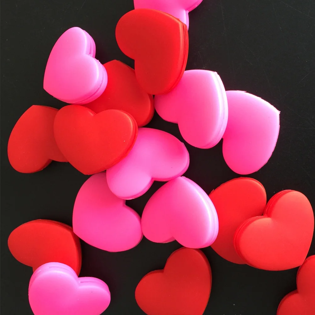 

1pc Heart-Shaped To Reduce Silicone Raqueta Vibration Dampeners 2 Colors