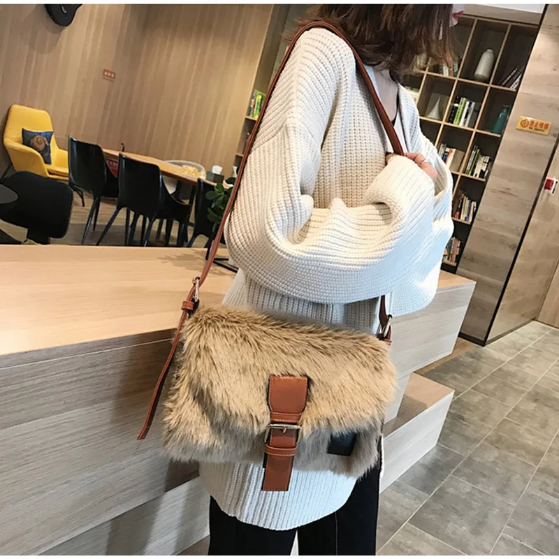 

Fashion Fur Women Shoulder Bags Deisgner Big Crossbody Bag Large Capacity Totes Flap Female Winter Wild Hairy Messenger Bag 2019