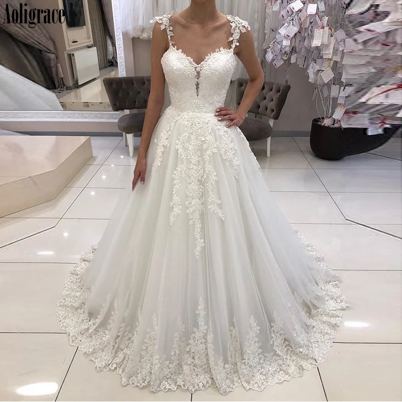 Кружевные свадебные платья 2020 для влюбленных на тонких бретельках а силуэт со