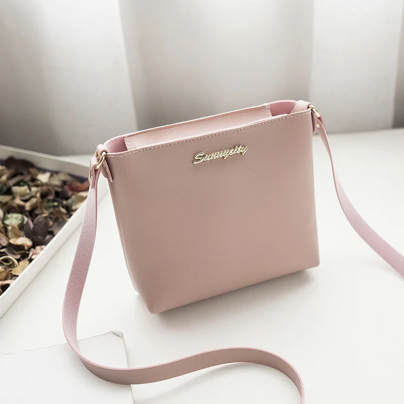 Женская Повседневная сумка через плечо с металлическими буквами однотонная