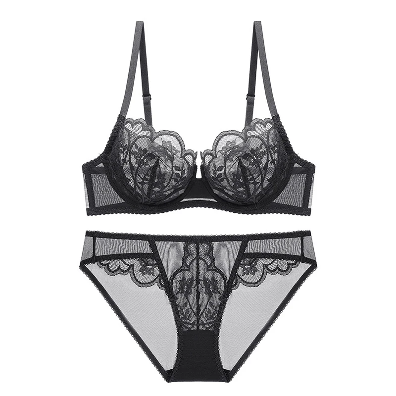 Комплект женского кружевного ультратонкого нижнего белья с прозрачными