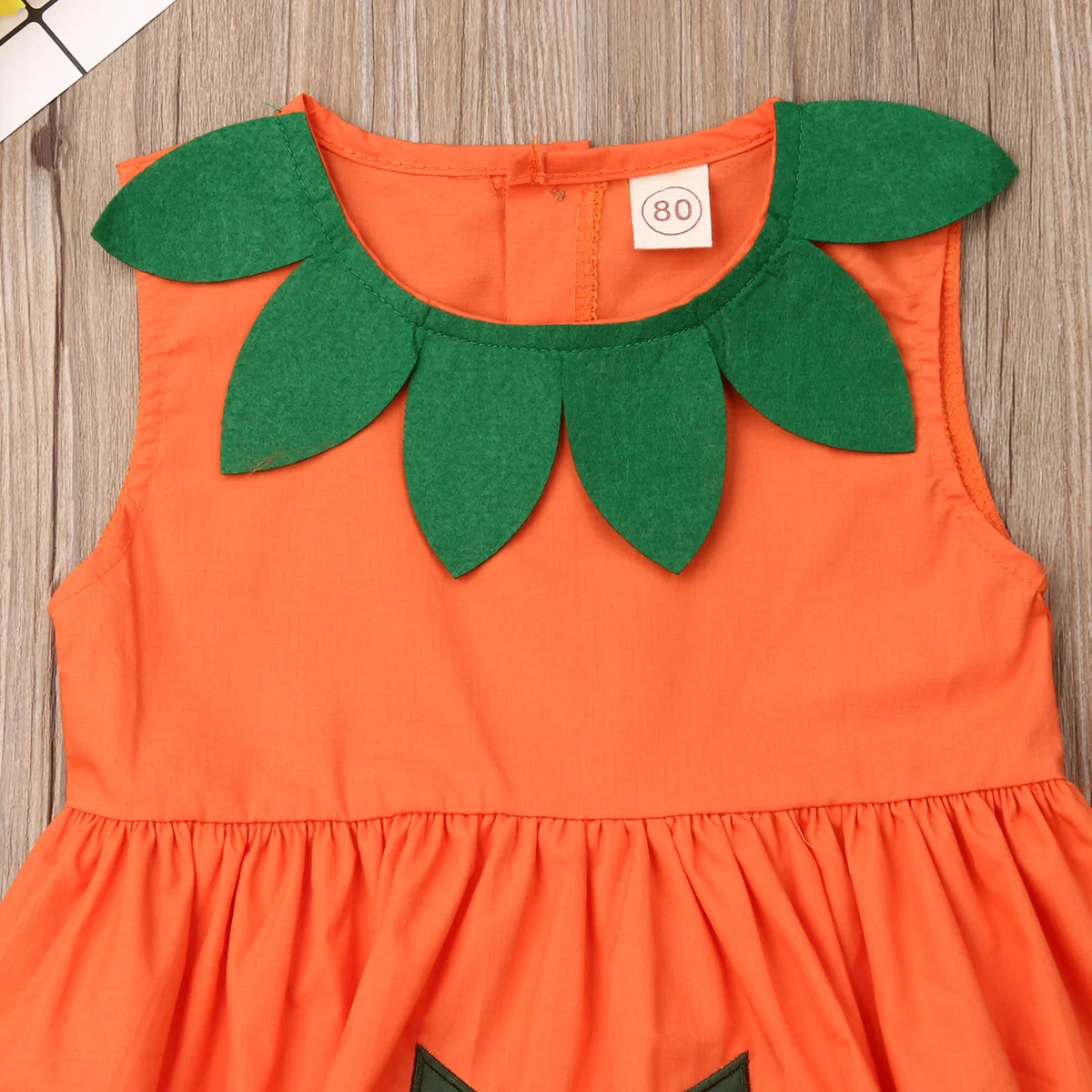 Оранжевое платье в виде тыквы для малышей детское без рукавов с фонариками