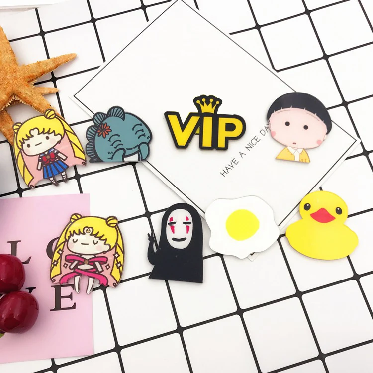 Японская аниме брошь с мультяшными буквами VIP без лица Мужской значок в виде