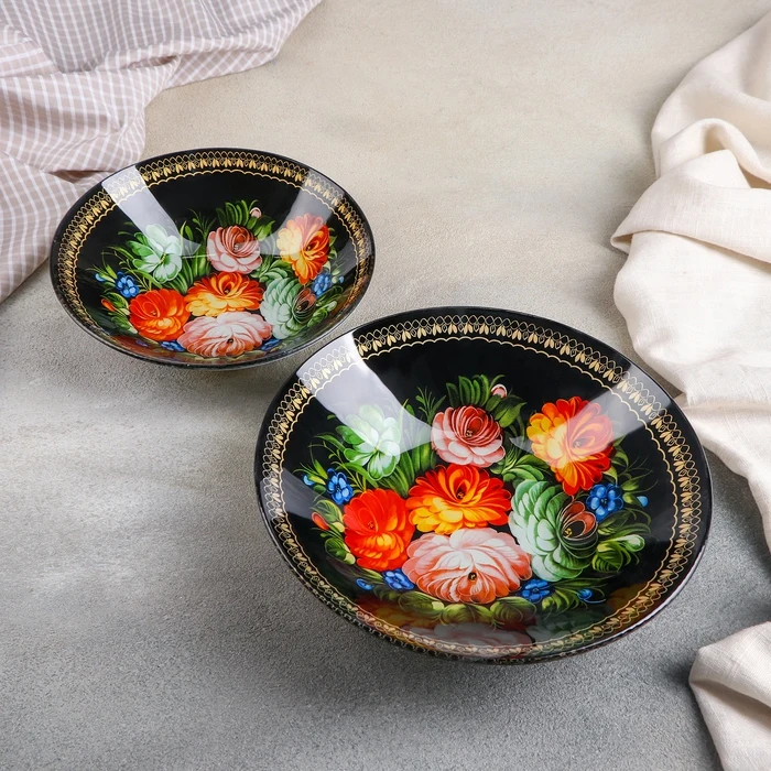 Набор тарелок Народные мотивы 19 предметов: салатник 6 десертных обеденных мисок -