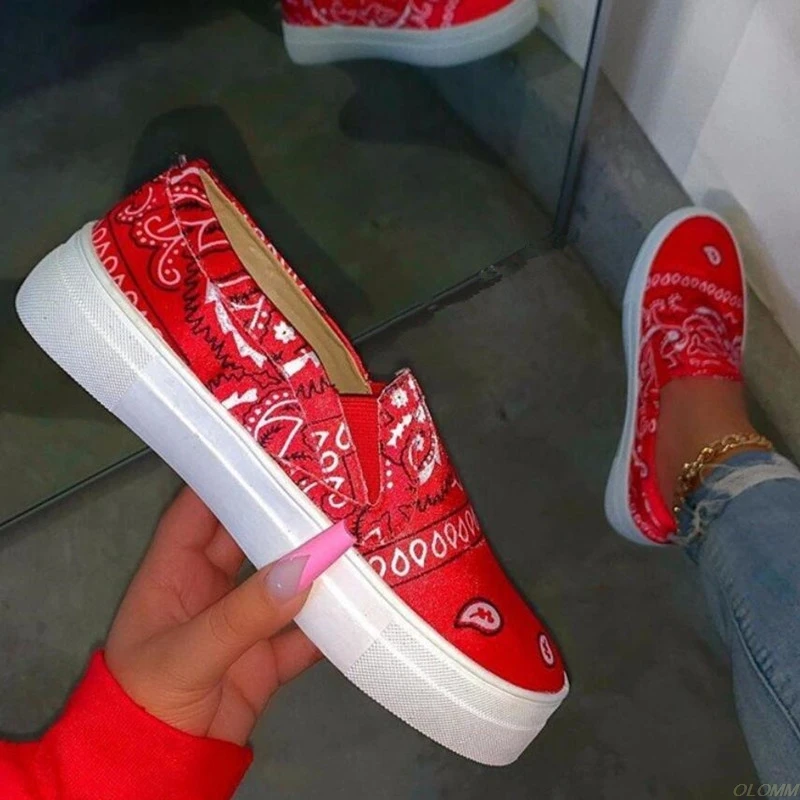 2020 Женская обувь на плоской подошве Новое летнее платье из шелка и атласа