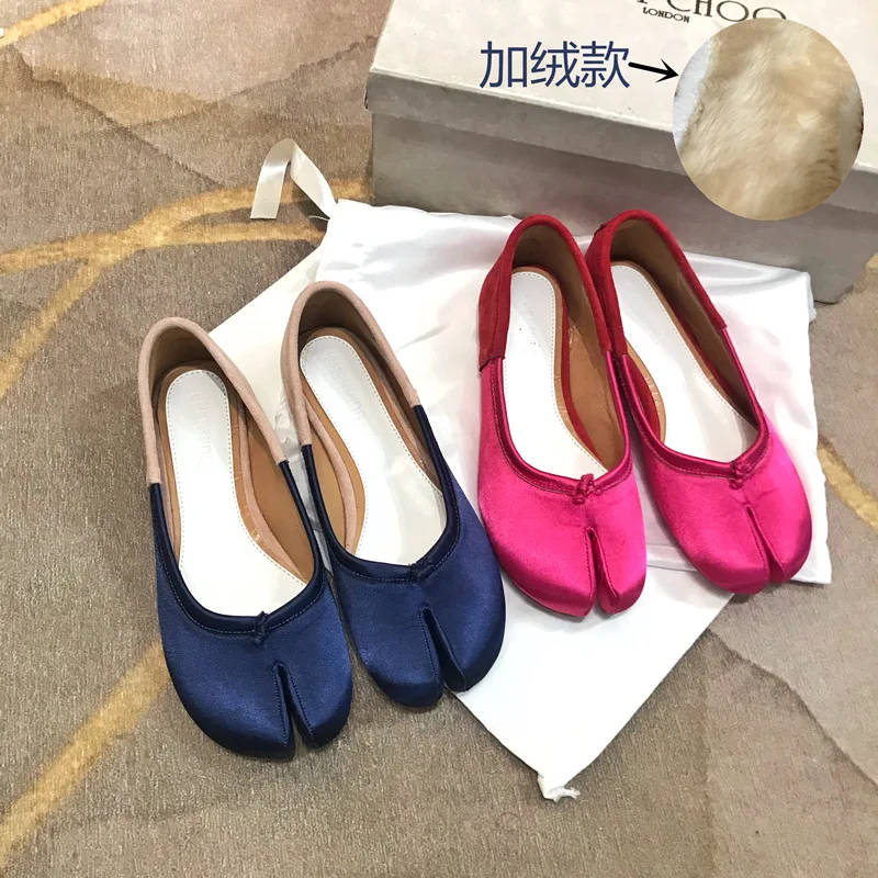 Разделение носок бабушкины туфли женские шелковые таби ниндзя на плоской