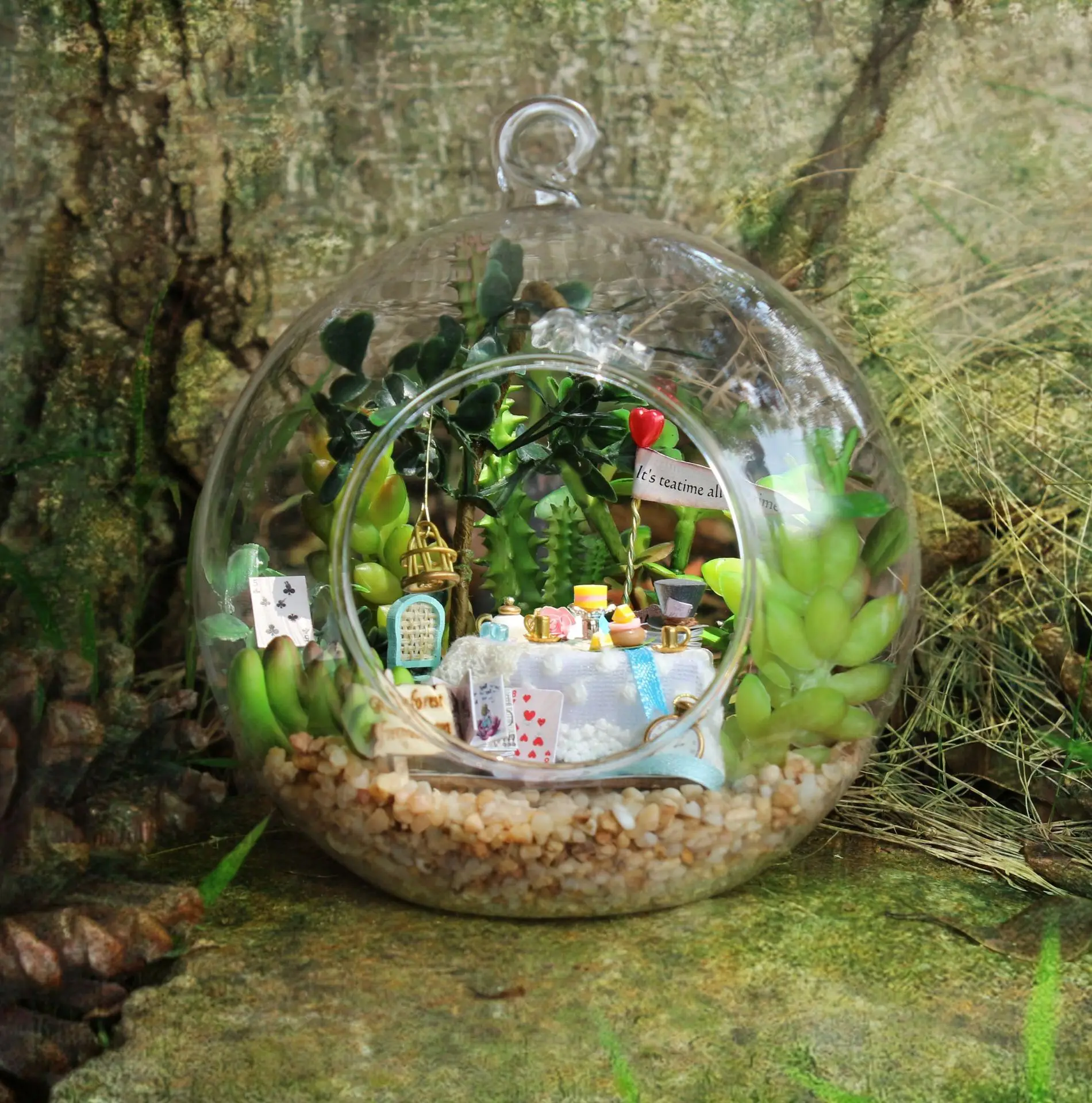 

Cutebee Glass Ball DIY DollHouse Kit Wooden Doll Houses Miniature Dollhouse Furniture Kit Toys For Children Birthday Gift