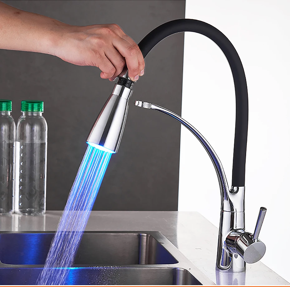 Смеситель для кухни с резиновым дизайном, хромированный светодиодный смеситель для кухни с одной ручкой, выдвижной кран для раковины 7661