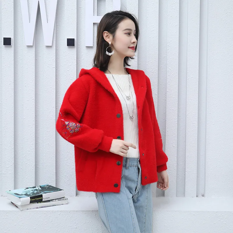 Осень и зима новая Корейская женская имитация бархатная куртка Женский маленький длинный рукав вышивка с капюшоном вязаный кардиган