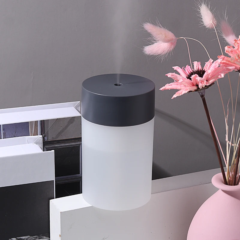 

High Quality 260ml USB Electric Mini Car Humidifier Portable Mute Essential Oil Diffuser For Cars Office Desktop Home Bedroom
