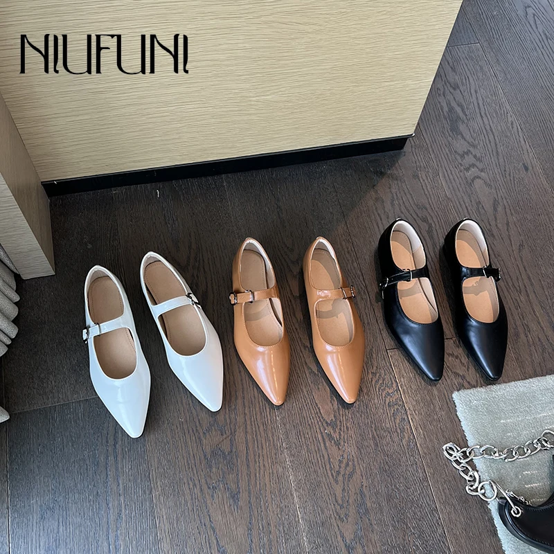 

NIUFUNI Buckle Retro Mary Jane Pointed Toe Women Shoes Hollow Solid Color Simple Flats Sandals Spring Dress Casual Shoes Pumps
