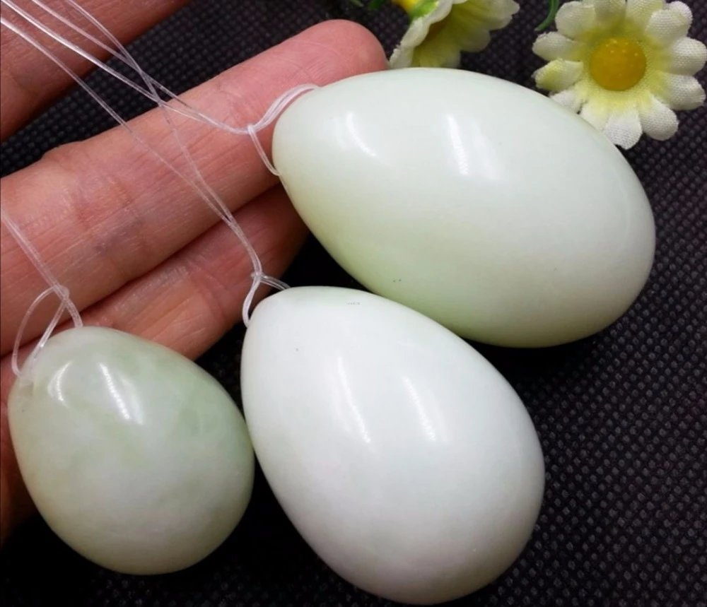 High quality pure natural jade massager Eggs massage health care equipment Jade massager