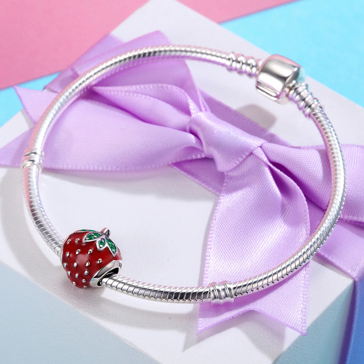 

Authentic 925 Sterling Silver Sweet Strawberry Red Enamel Charm fit Women Charm Bracelets & Bangles Fine Jewelry