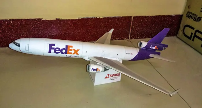 Fedex MD-11 uçak kağıt modeli