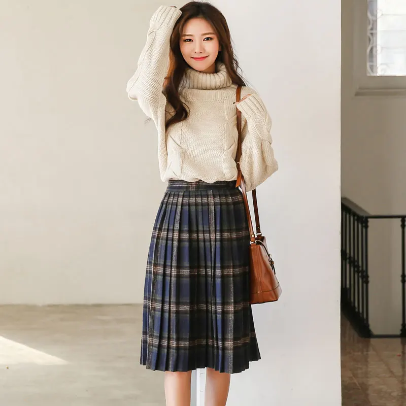 Зимняя клетчатая винтажная утепленная юбка средней длины трапециевидной формы