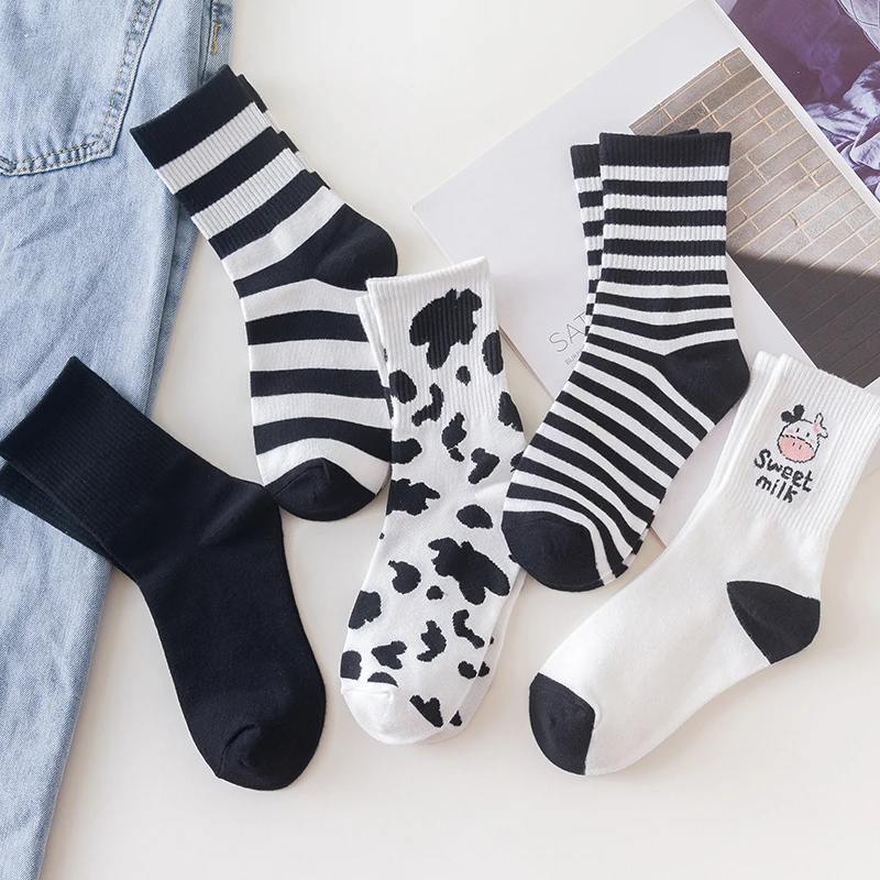 CHAOZHU Daily Socks Women Socks Black White Striped Cows Pattern Cartoon Kawaii Fashion Character Cotton Rib Stretch 4 Seasons