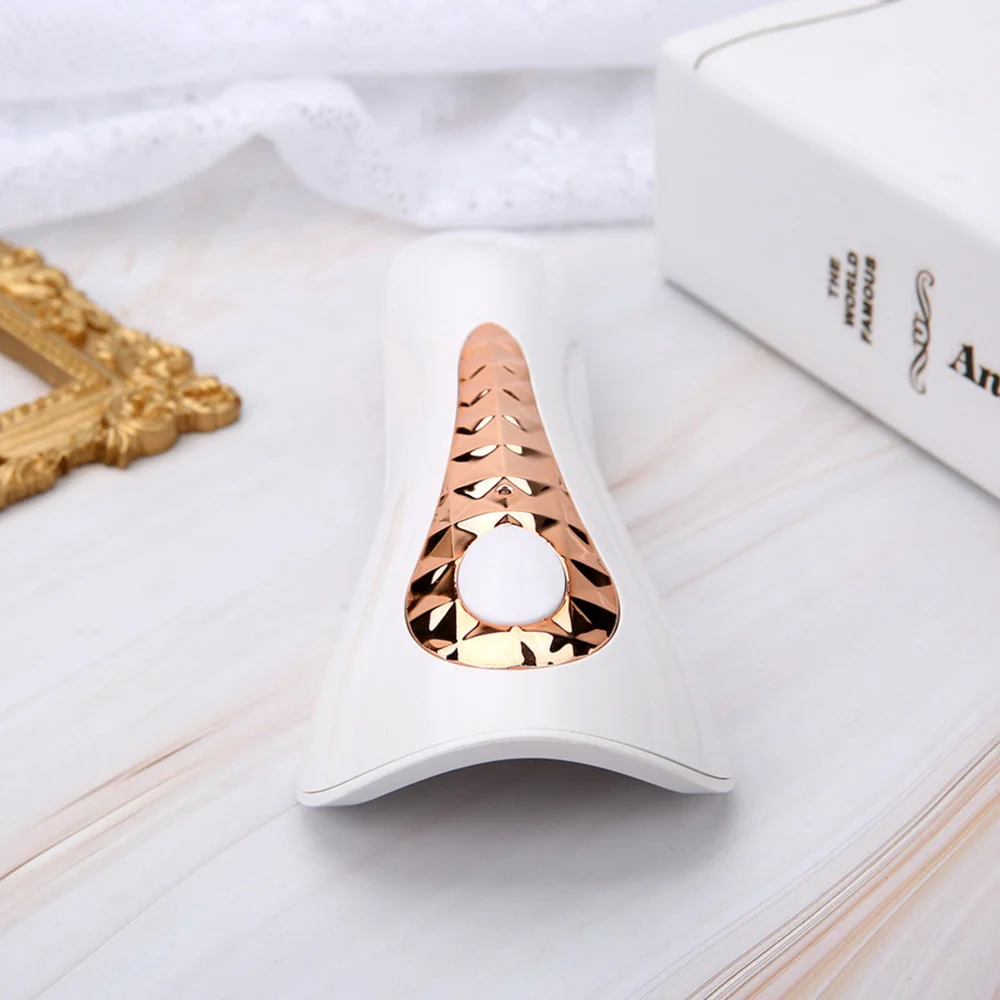 

1pc Small Quick-Drying Manicure Dryer Nail Polish Dryer Machine (Golden, White)
