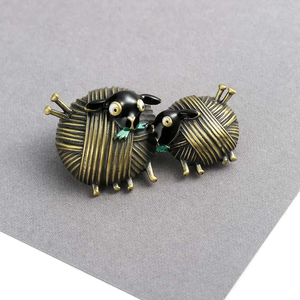 Neoglory New Creative Design Funny Cartoon Sheep Animal Brooches Antique Looking Enamel Pins Badges Birthday Gift For Friend