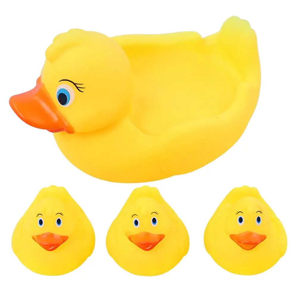 Резиновая игрушка одна большая три маленькие утки | Игрушки и хобби