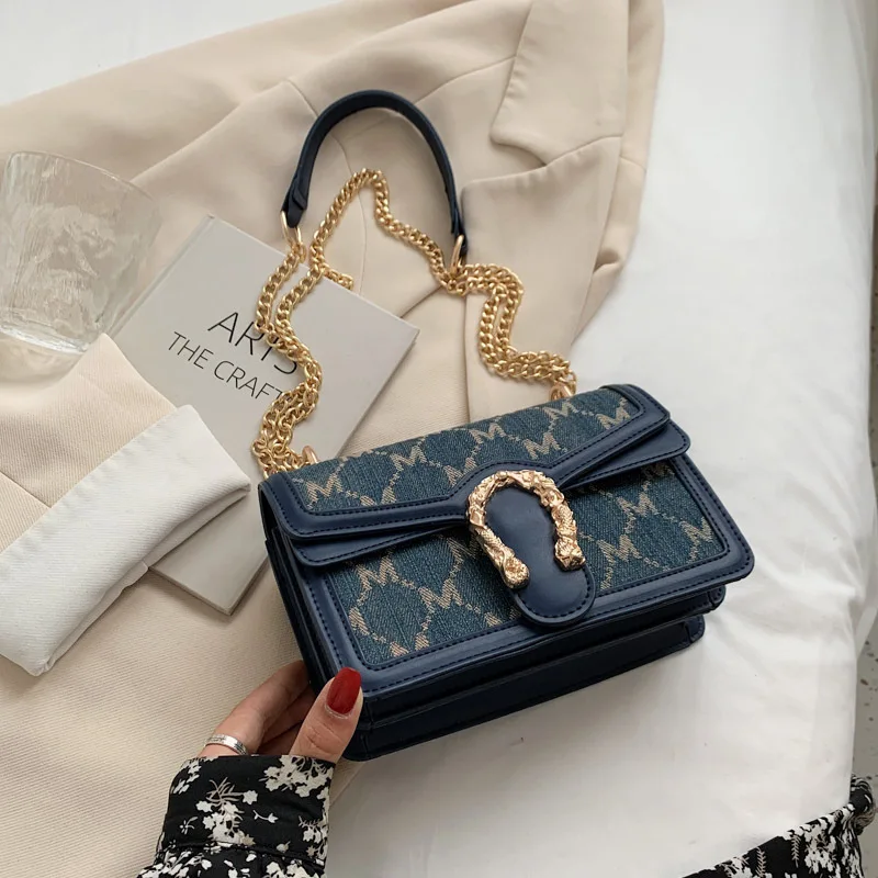 

Сетчатая красная текстурная сумка-мессенджер 2021, дизайнерские сумки, Новая модная женская сумка на цепочке, модная маленькая квадратная су...