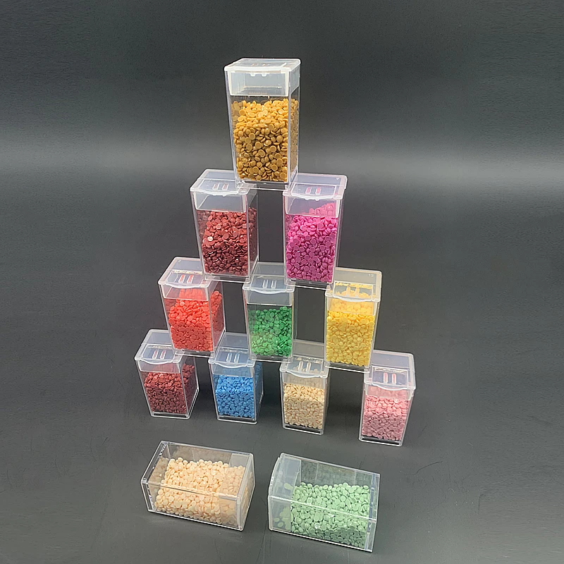 

60PCS Diamond Painted Bead Box with Lid Transparent Rhinestone Storage Box Embroidery Beads Manicure Household Practical Contain