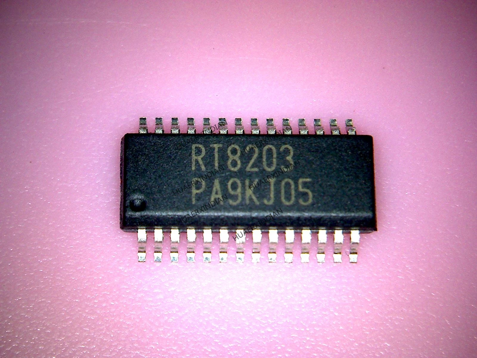 Абсолютно новый оригинальный RT8203 высокое качество |