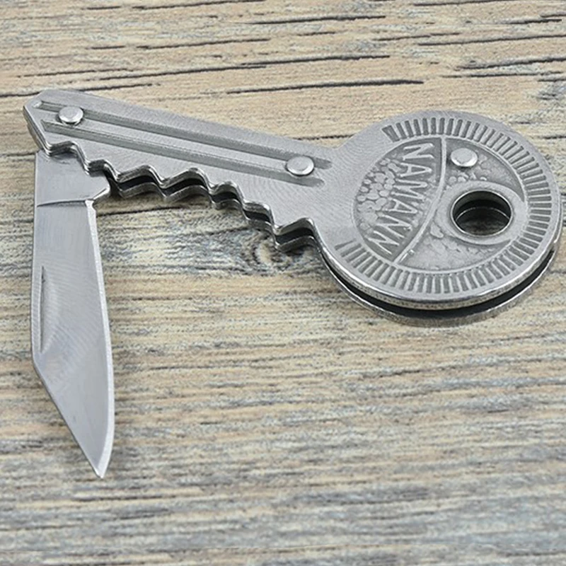 

1Pcs multi tool Mini knife Pocket Knife Keychain Folding knives Portable camping equipment Jackknife Key Ring outdoor accessory