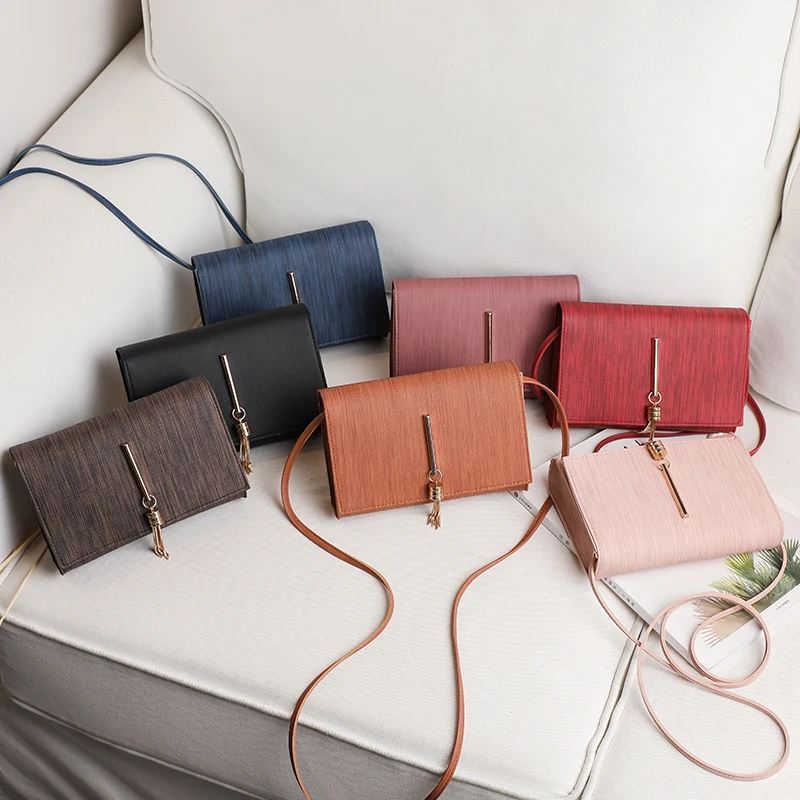 

Fashion Tassel Women's Shoulder Bag PU Leather Solid Simple Small Crossbody Handbags Casual Cellphone Shoulder Bags Purse