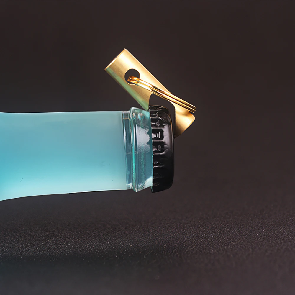 

Pocket Cylindrical Beer Bottle Opener Brass Creative Mini Key Chain Portable Kitchen Tools Gadgets Openers Portable Tools