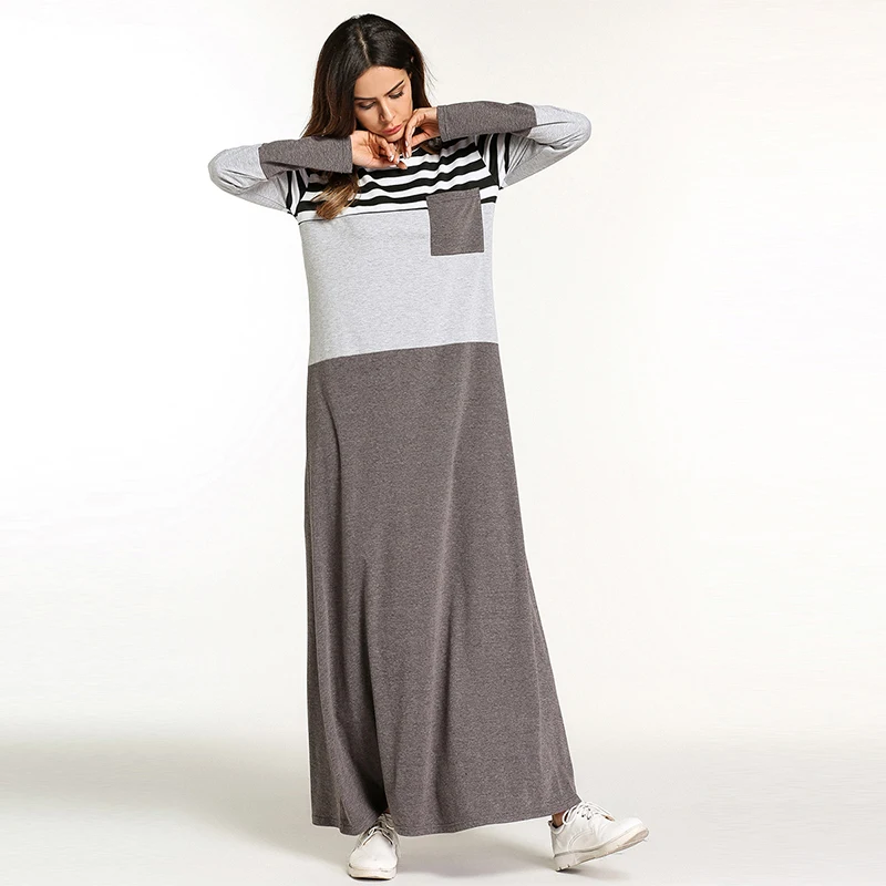 Женское мусульманское длинное платье в полоску на Ближнем Востоке Арабский