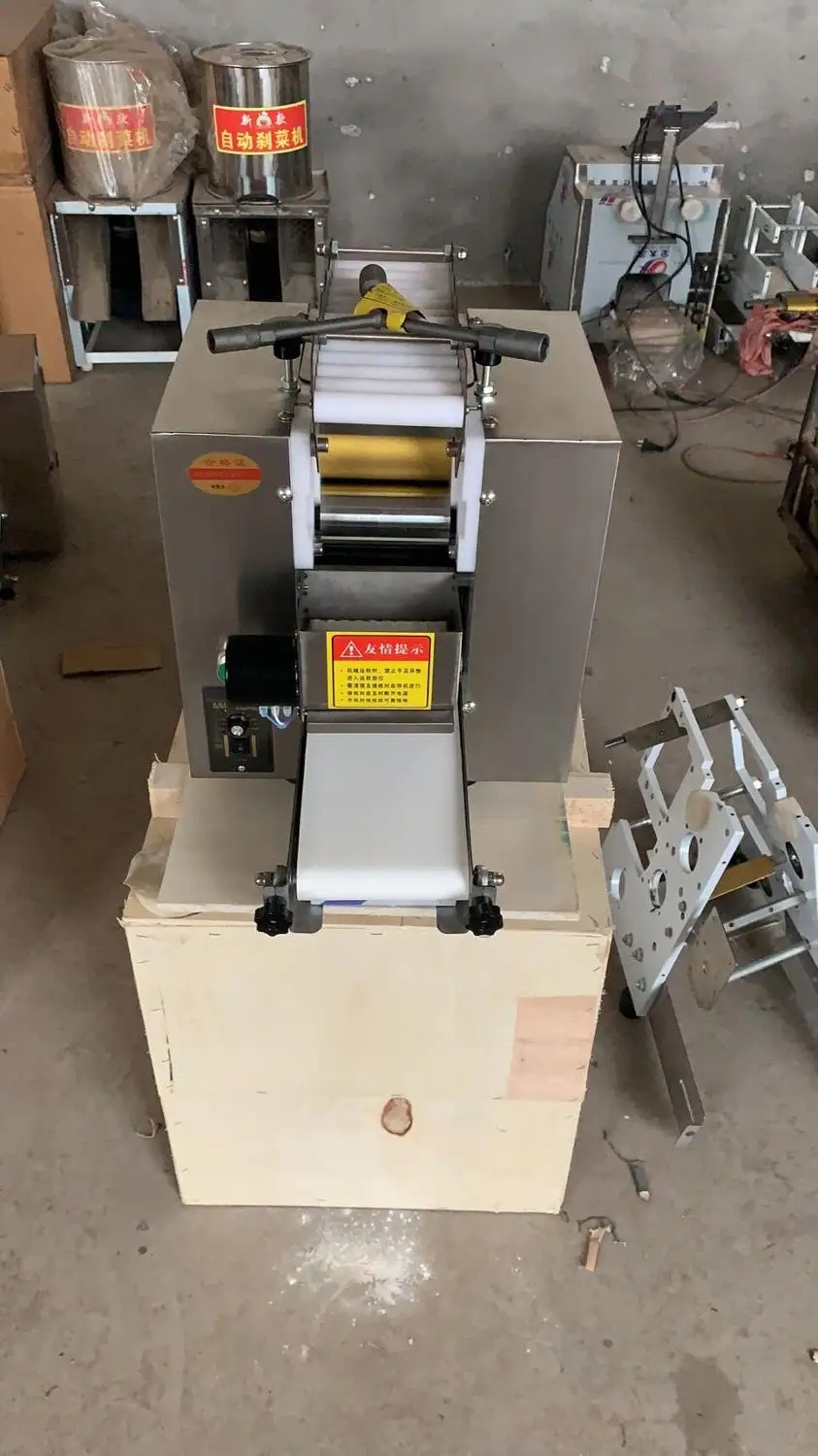 Автоматическая машина для производства пельменей Нержавеющая сталь