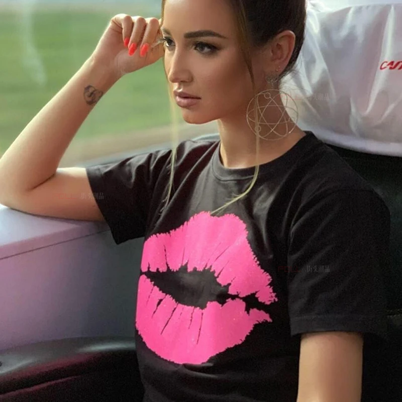 Женская футболка с розовыми губами Модный Новый Повседневный Свободный Топ в
