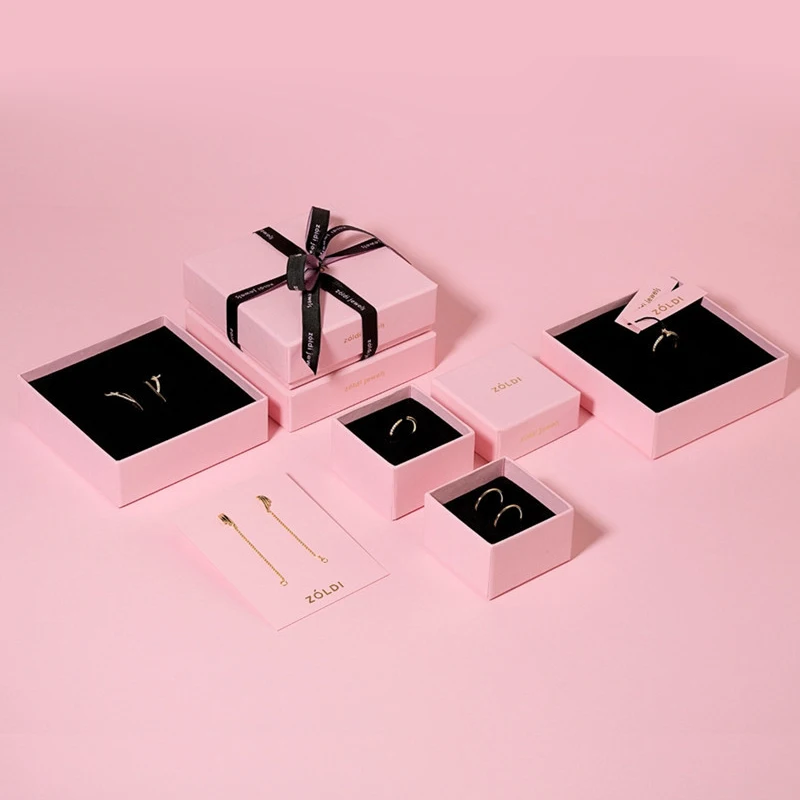 Изготовление бумажных подарочных коробок для ювелирных изделий на заказ