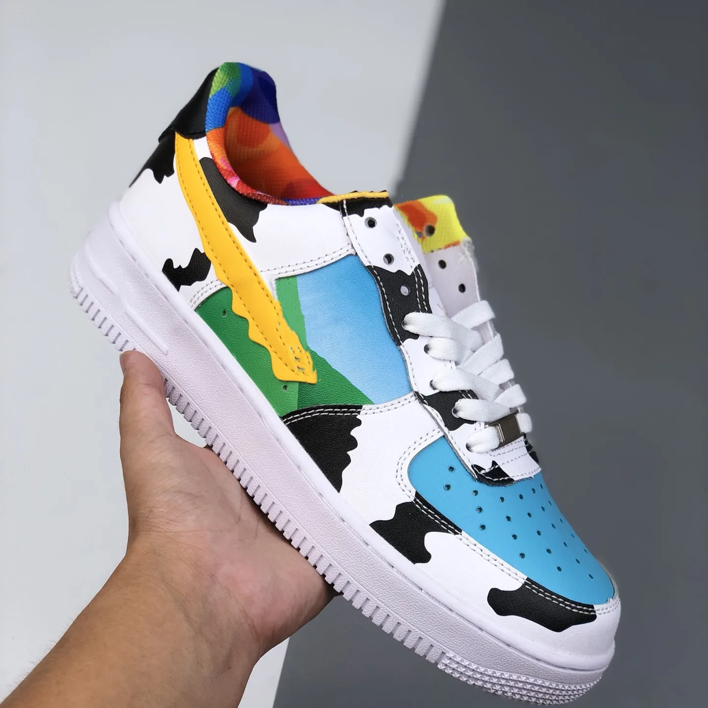

Air Force low-top all-match casual sports shoes original shock A couple of shoes hiking shoe dance shoe